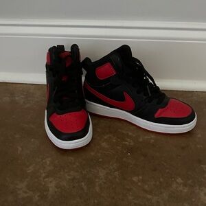 Nike Black and Red High-Top Sneakers kids 3.5